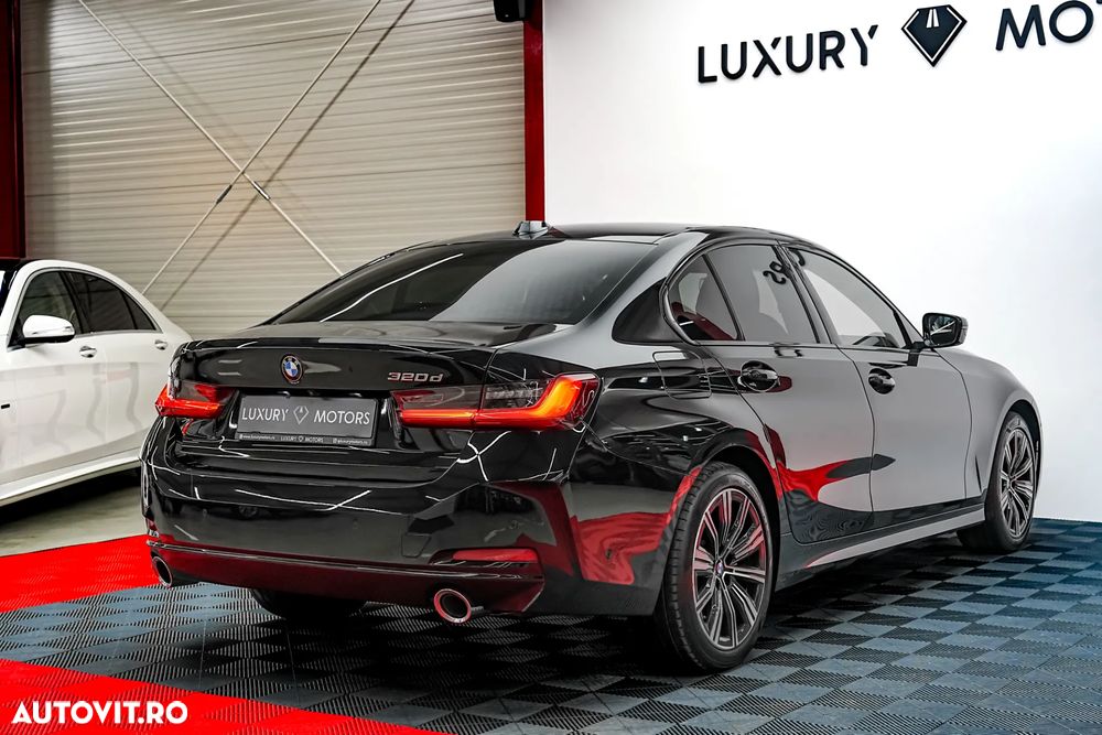BMW Seria 3 320d Aut. - 11