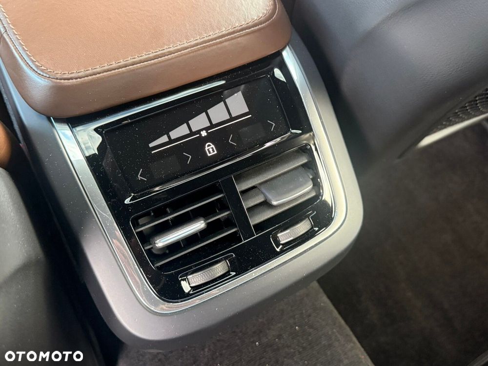 Volvo S90 D5 AWD Inscription - 27