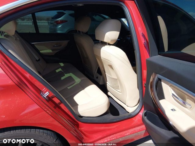 BMW Seria 3 330i Edition Luxury Line Purity - 10