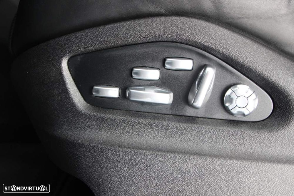 Porsche Cayenne S - 27