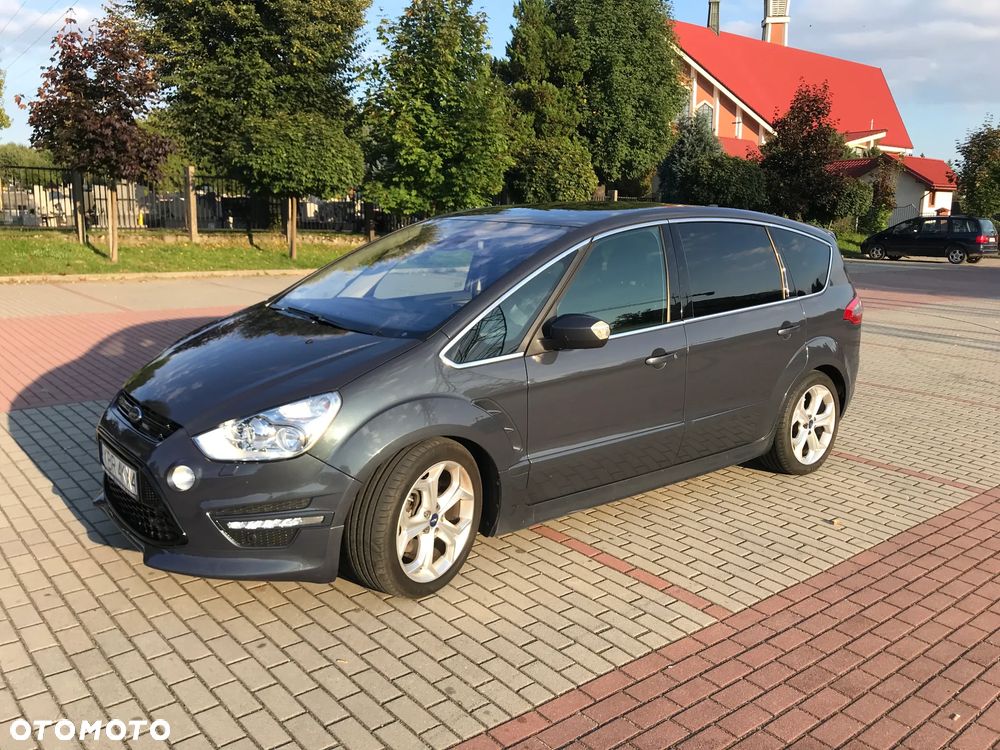 Ford S-Max