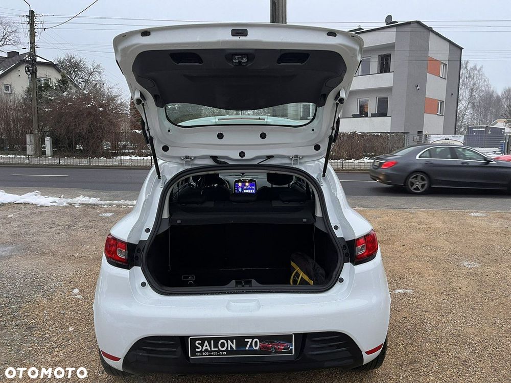 Renault Clio - 20