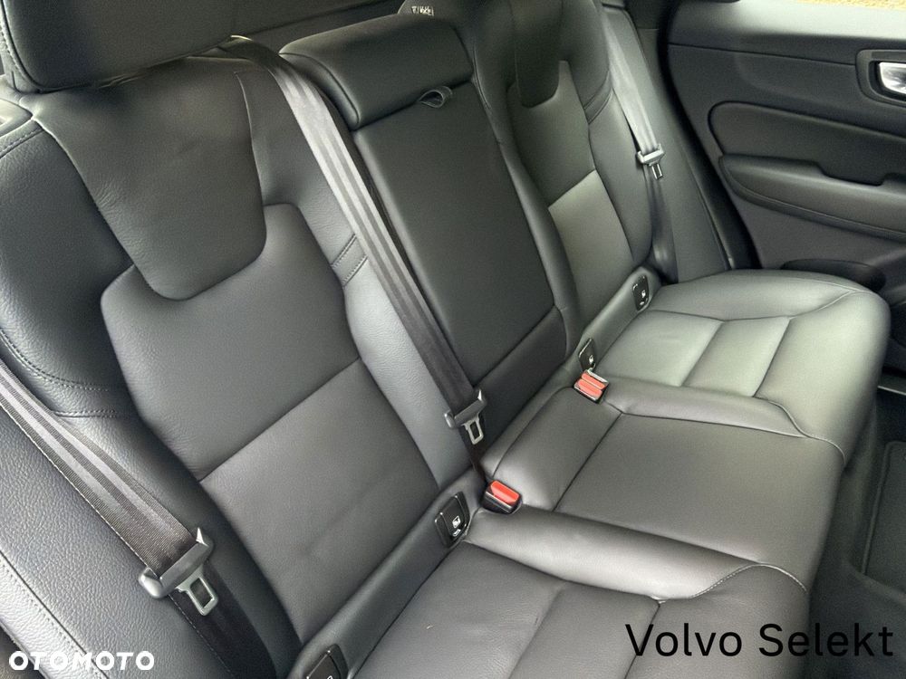 Volvo XC 60 - 16