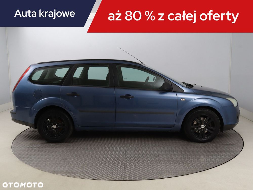 Ford Focus SW - 8
