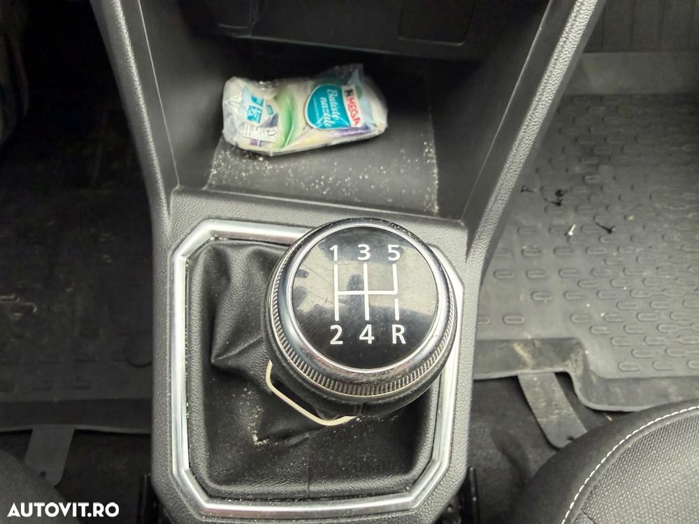 Dacia Logan TCe 90 MT5 Comfort - 13