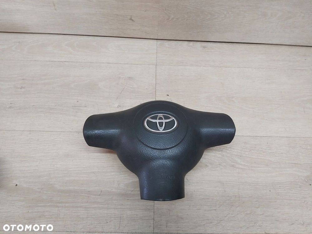 Toyota Corolla E12 poduszka kierownicy 45130-02260 - 2