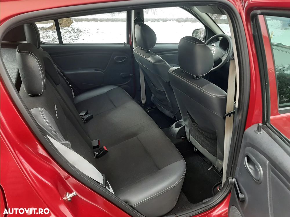 Dacia Sandero Stepway - 11