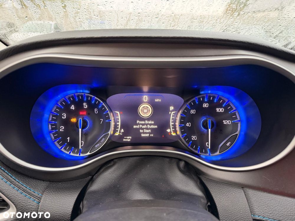 Chrysler Pacifica - 28