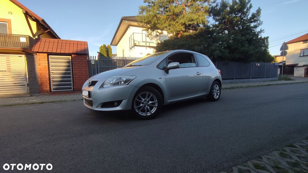 Toyota Auris 1.4 VVT-i Sol - 19