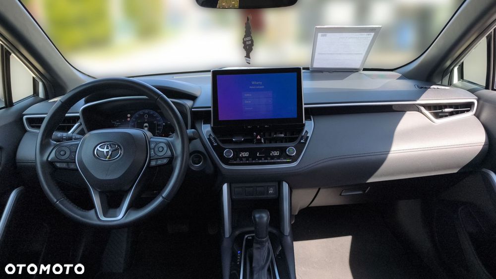 Toyota Corolla Cross - 15