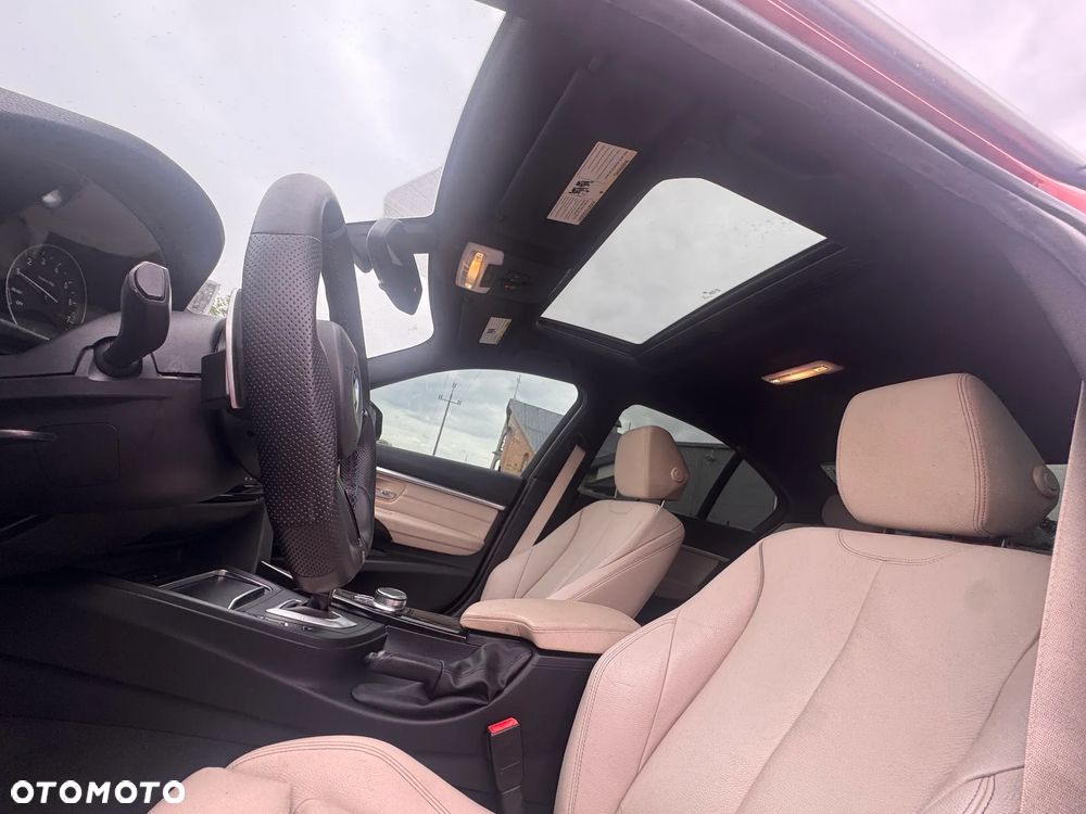 BMW Seria 3 330i GPF Sport Line Shadow sport - 23