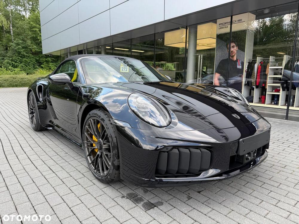Porsche 911 Carrera Turbo S - 8