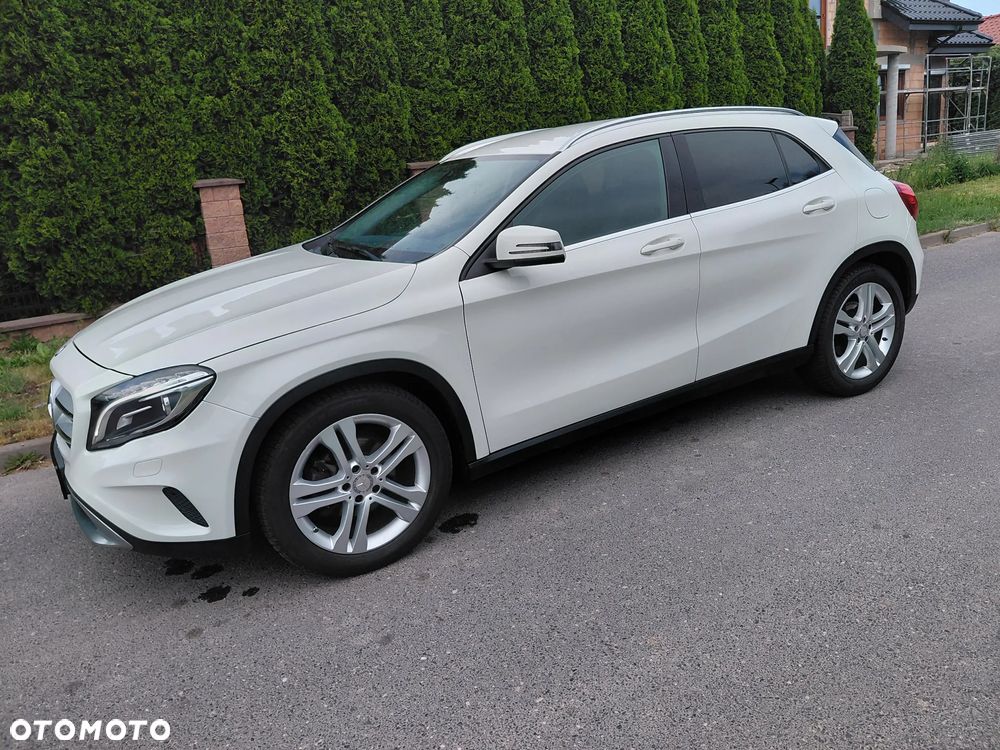 Mercedes-Benz GLA 180 (CDI) d - 32