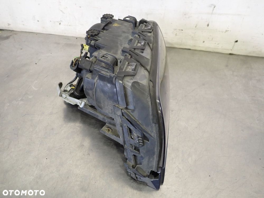 LAMPA LEWA PRZEDNIA XENON BMW E46 TOURING - 7