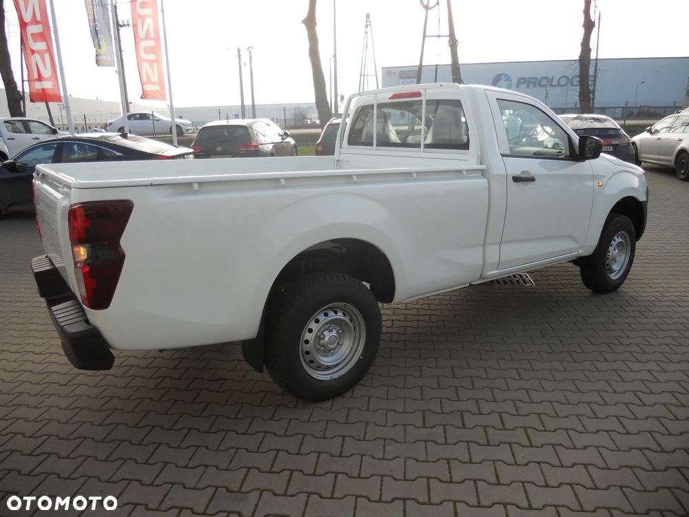 Isuzu D-Max 1.9 SC L - 8