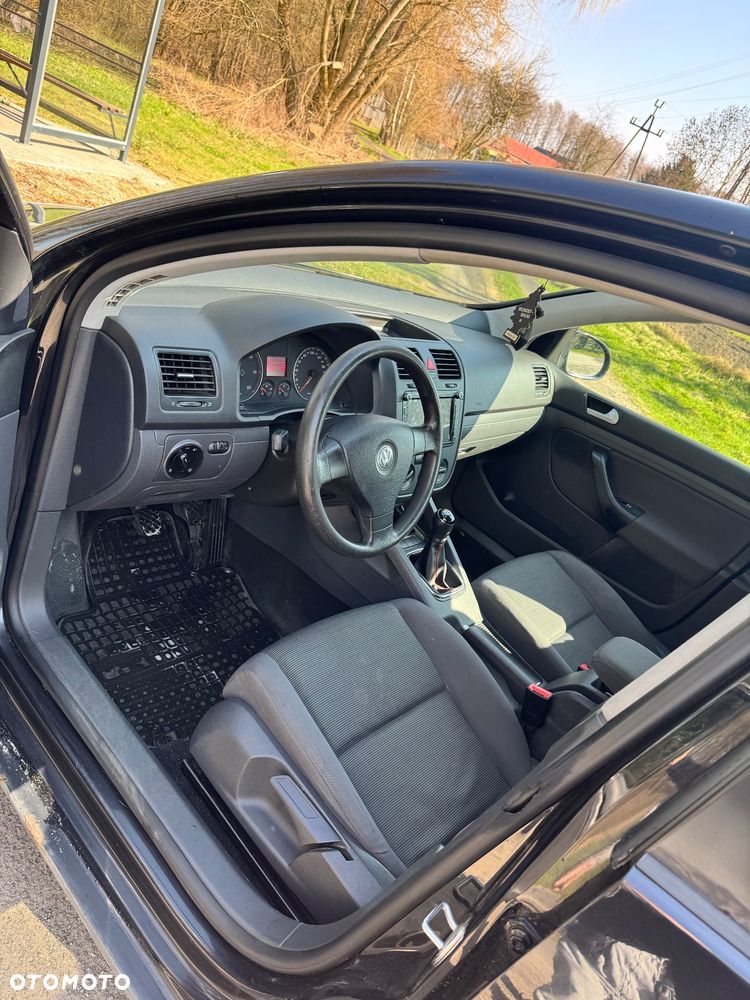 Volkswagen Golf 1.9 TDI Q-Line - 8