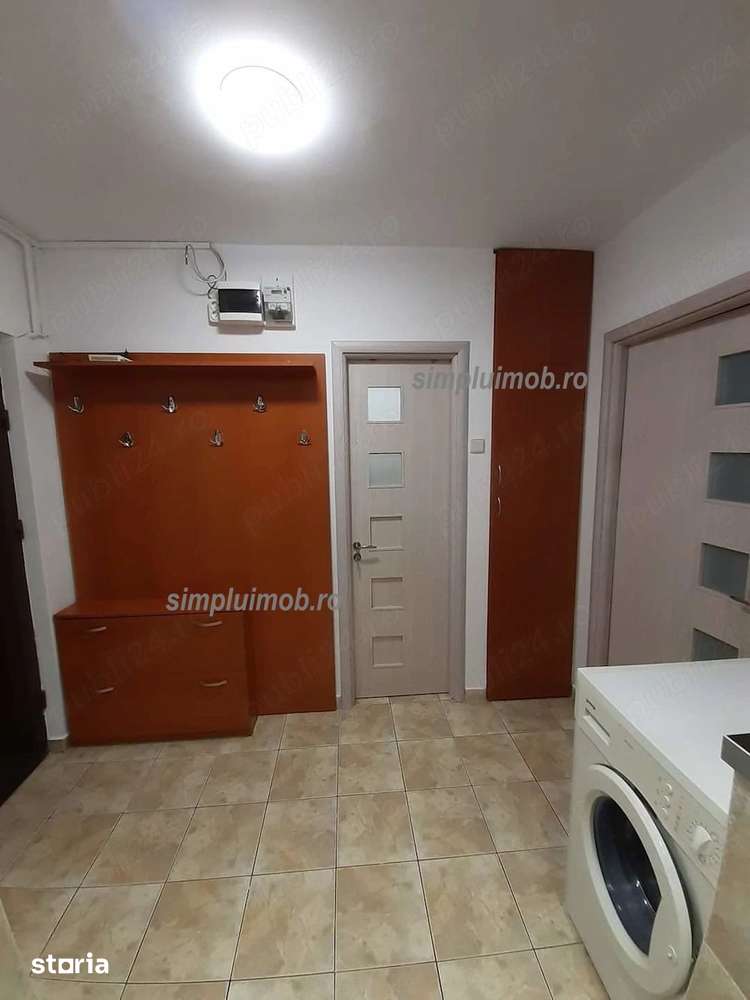 Garsoniera Decomandata Vitan - Imagine principală: 5/6
