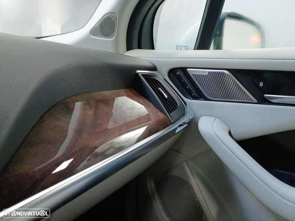 Jaguar I-Pace EV400 AWD SE - 18