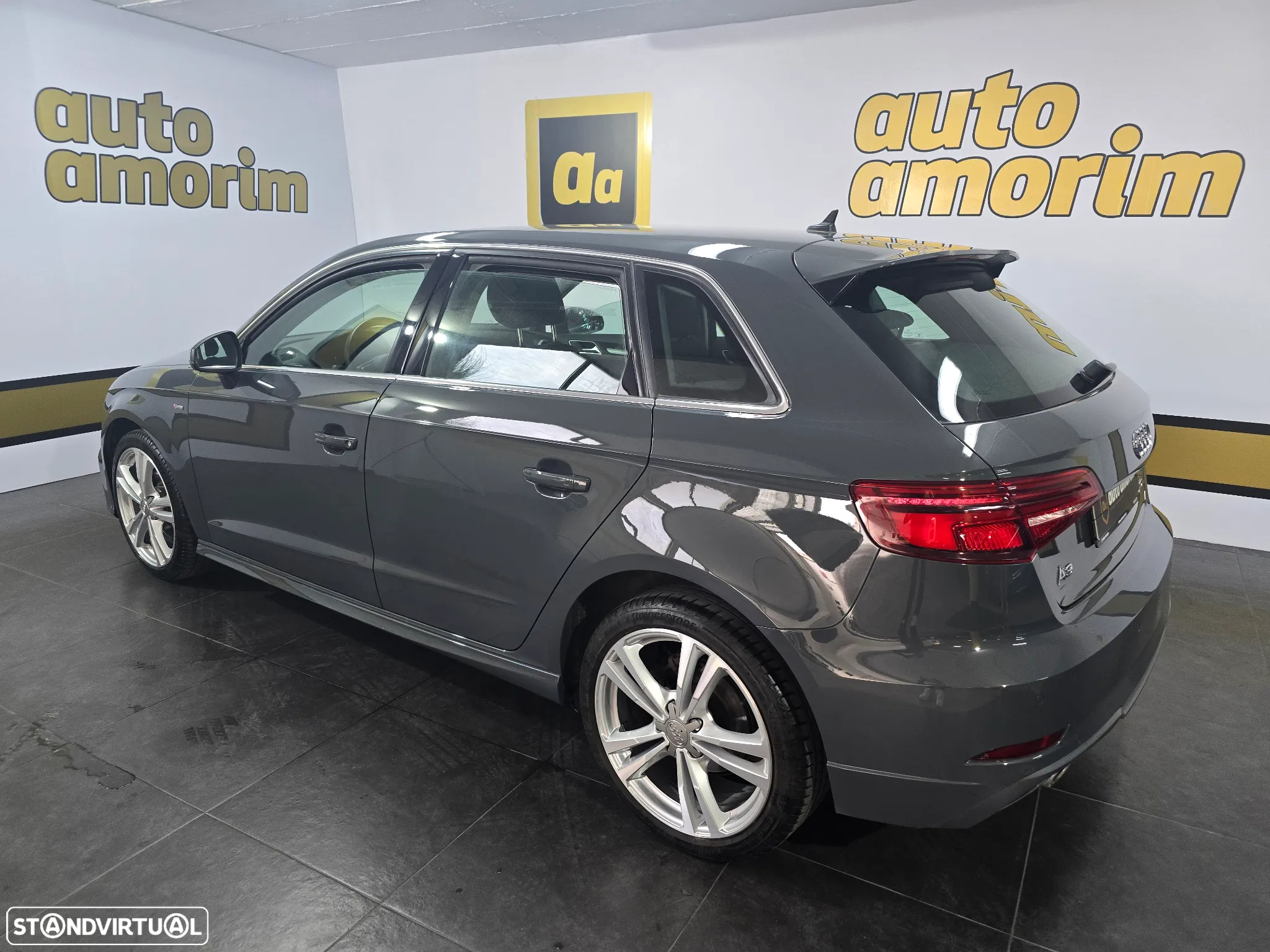 Audi A3 Sportback 1.6 TDI S-line S tronic - 14