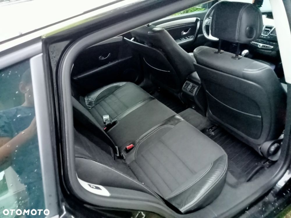 Renault Laguna 2.0 dCi Initiale - 3