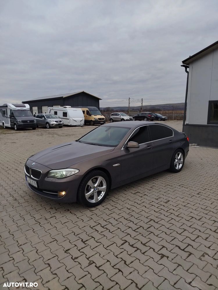 BMW Seria 5 520d - 1
