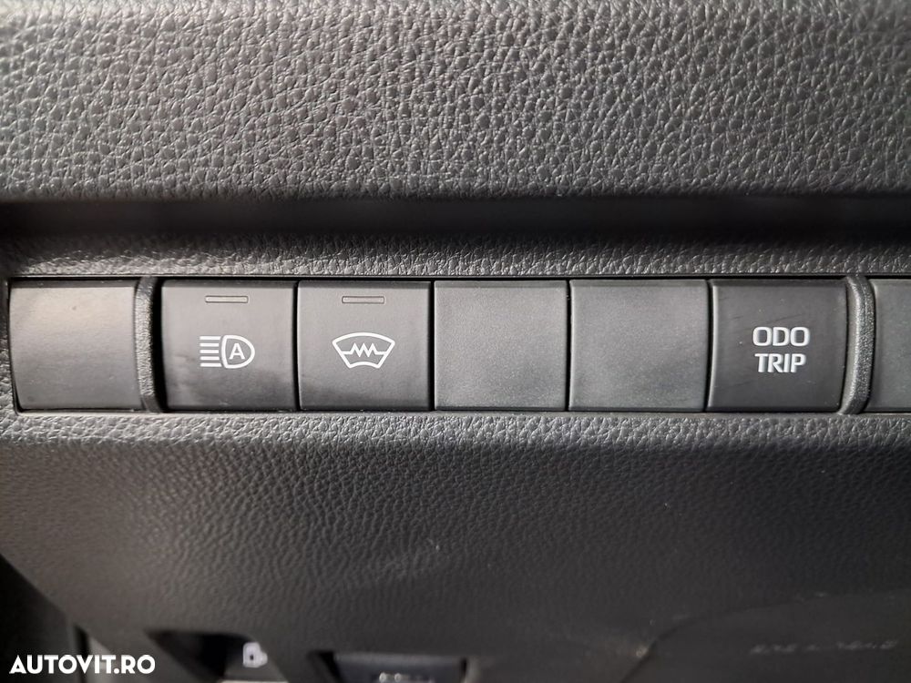 TOYOTA RAV4 2022 — imagine 16