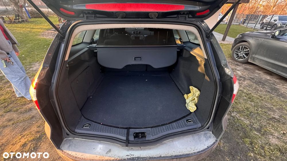 Ford Mondeo 2.0 TDCi Gold X - 13