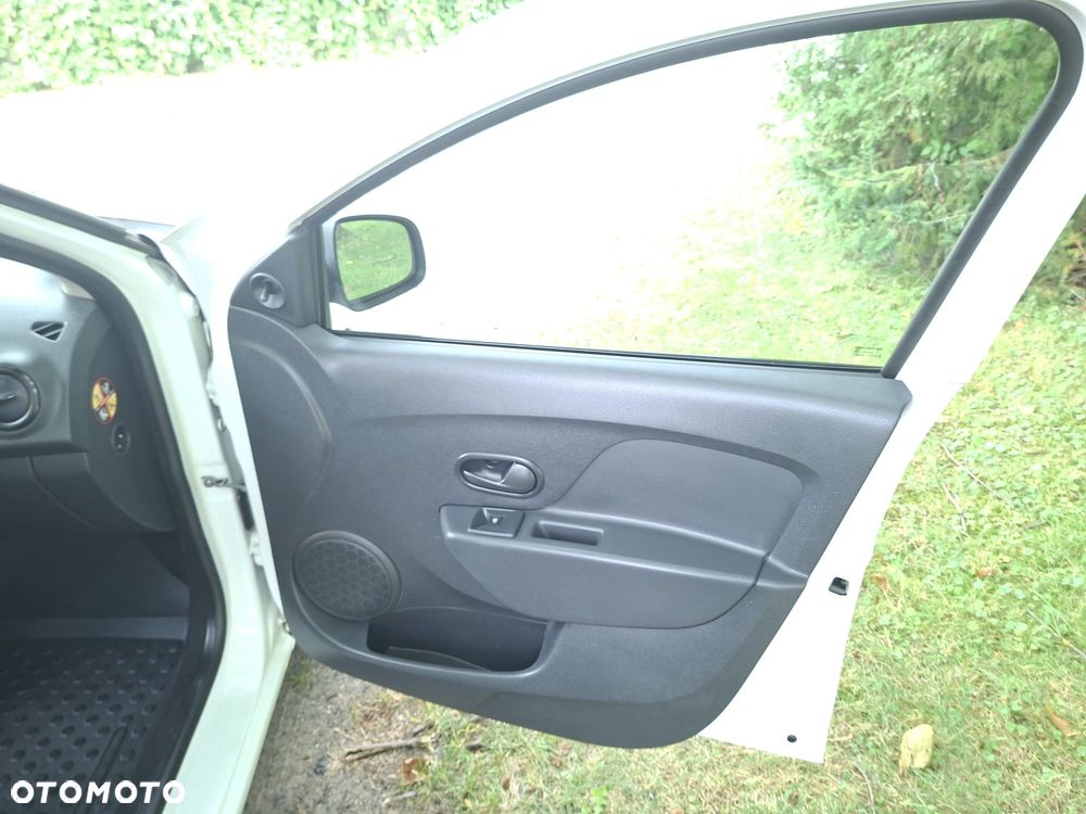 Dacia Logan 1.0 SCe Laureate - 13
