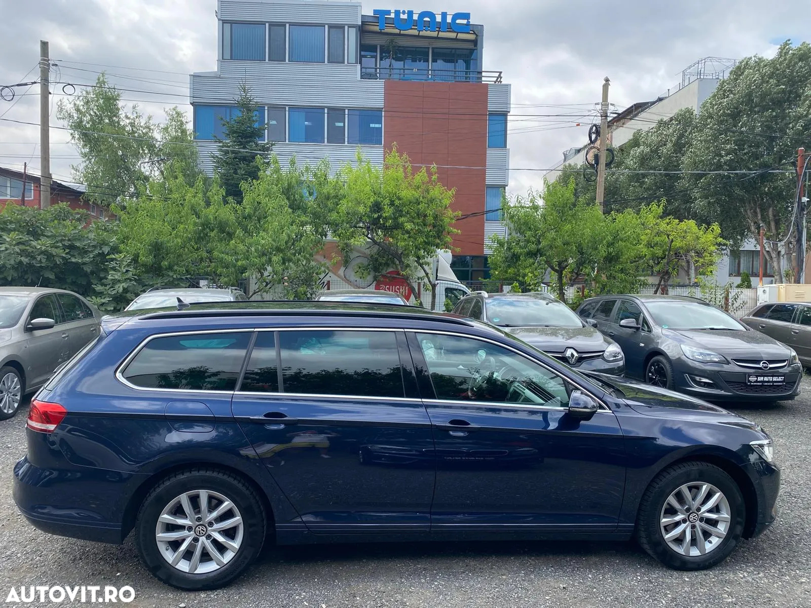 Volkswagen Passat Variant 2.0 TDI DSG (BlueMotion Technology) Highline - 2