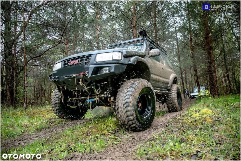 Opel Frontera - 1
