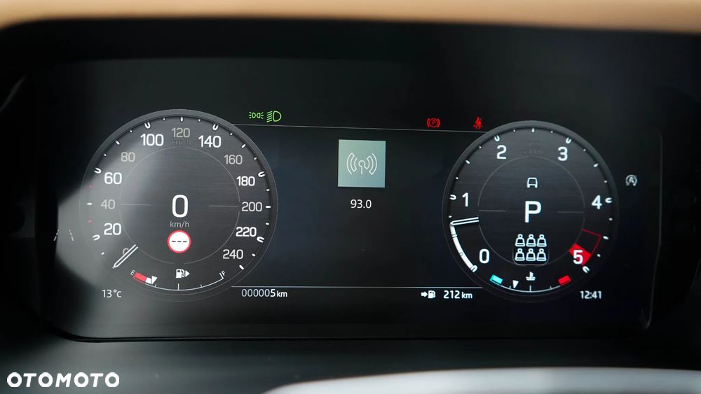 Land Rover Defender 3.0 D350 mHEV X-Dynamic HSE - 19