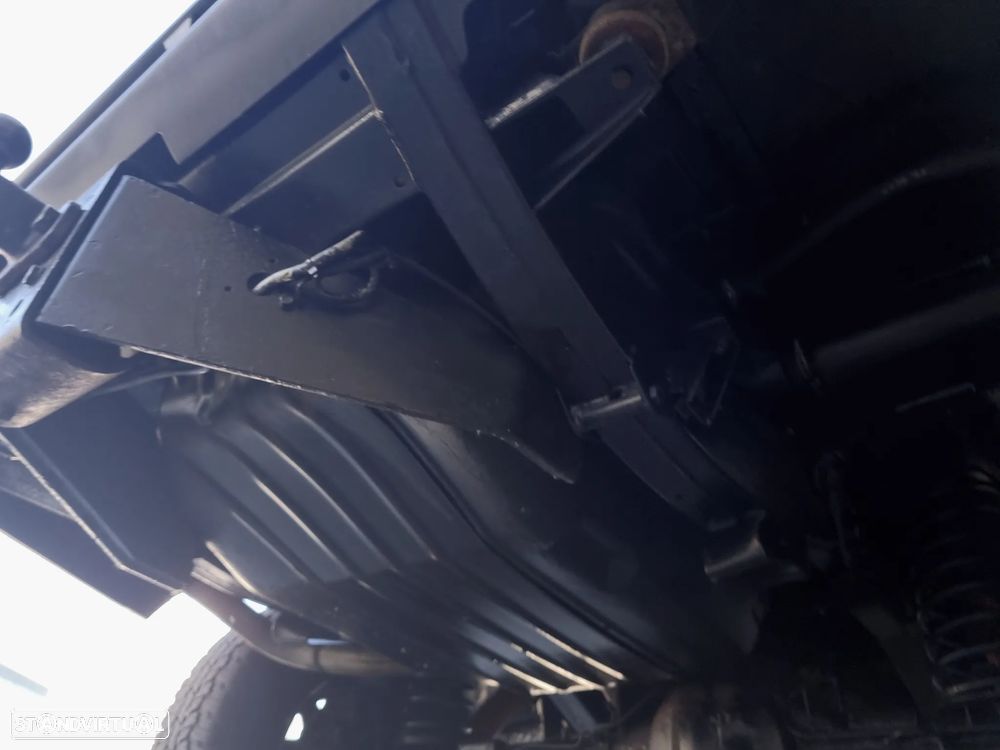 Land Rover Range Rover - 27