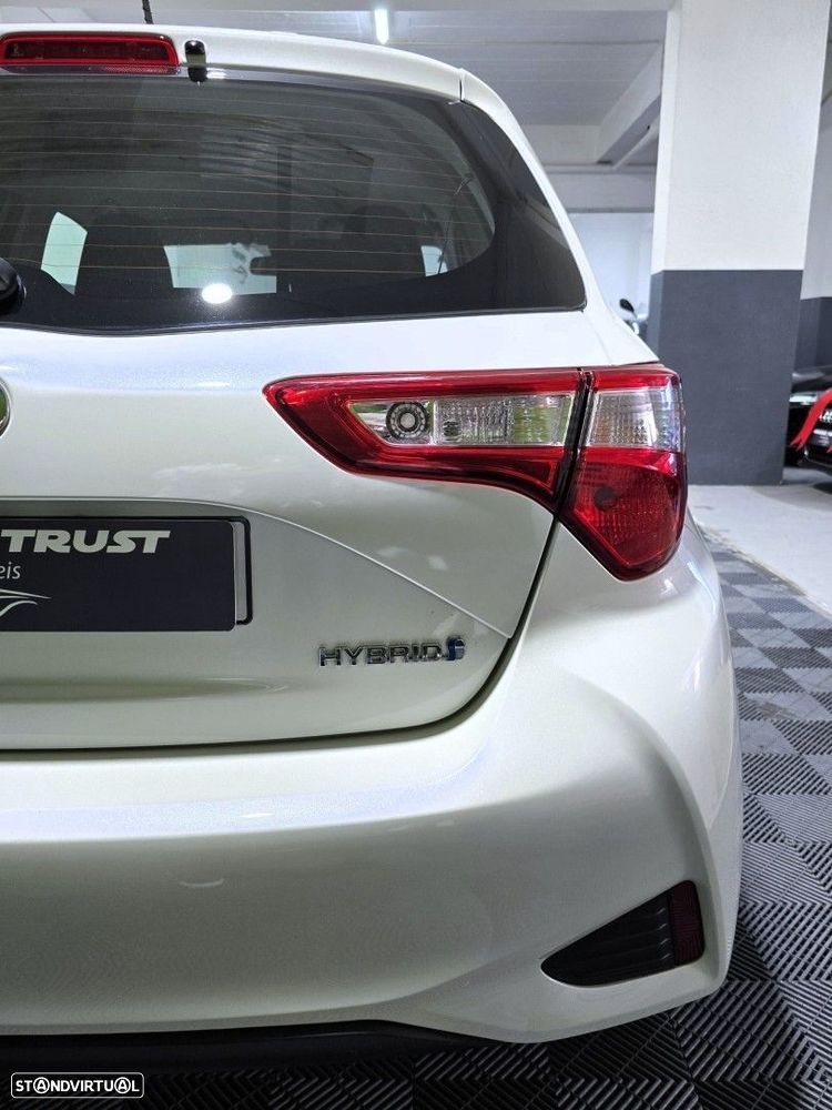 Toyota Yaris 1.5 HSD Comfort - 8