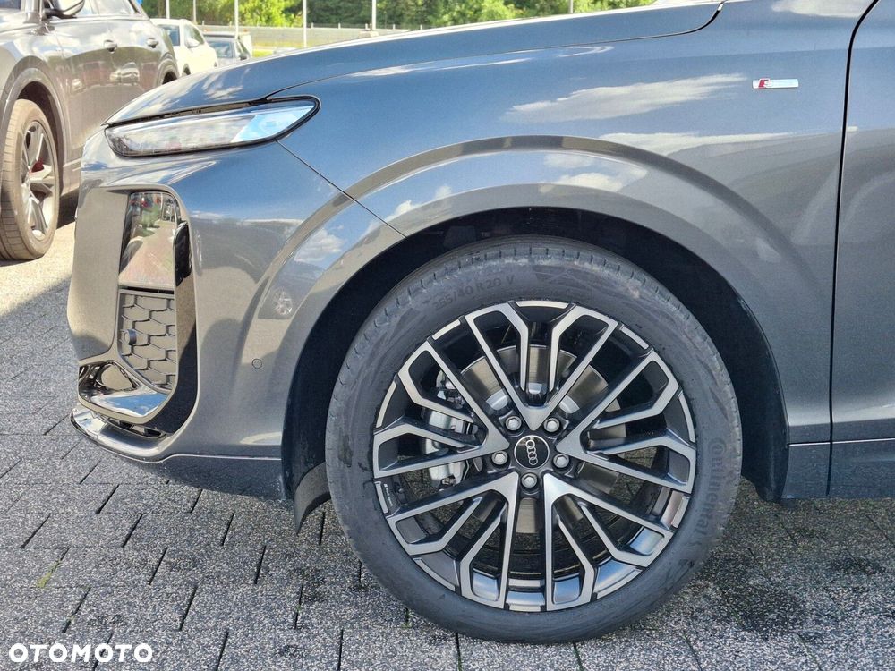 Audi Q3 Sportback - 5