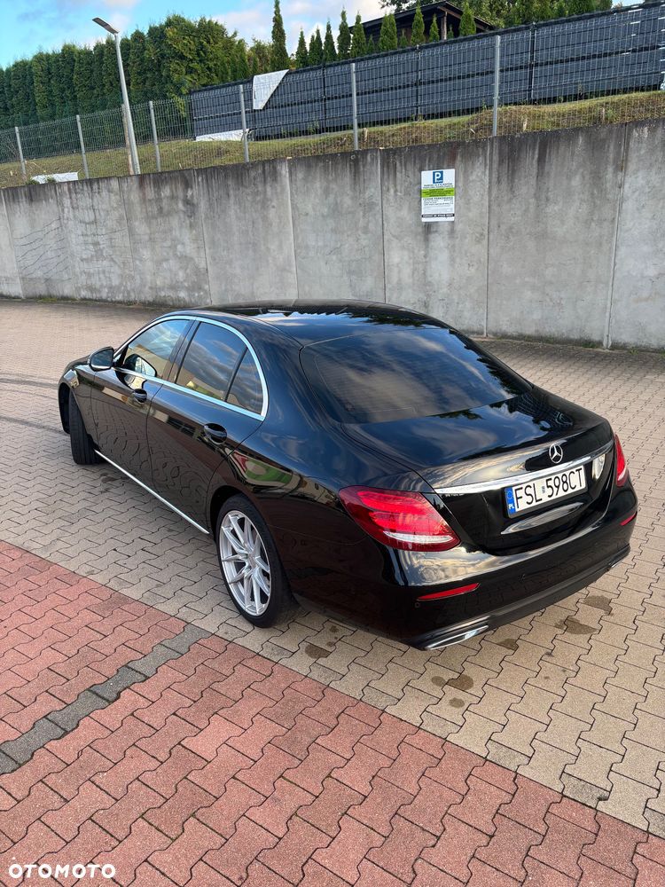 Mercedes-Benz E-Class 2019 photo 3