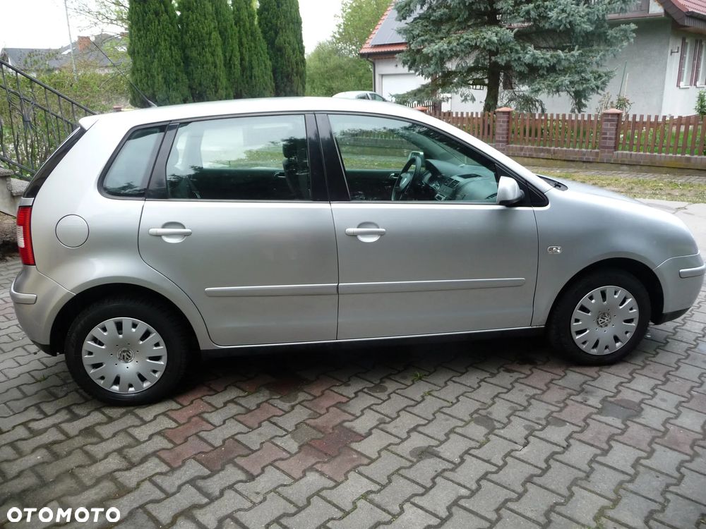 Volkswagen Polo 1.4 - 9