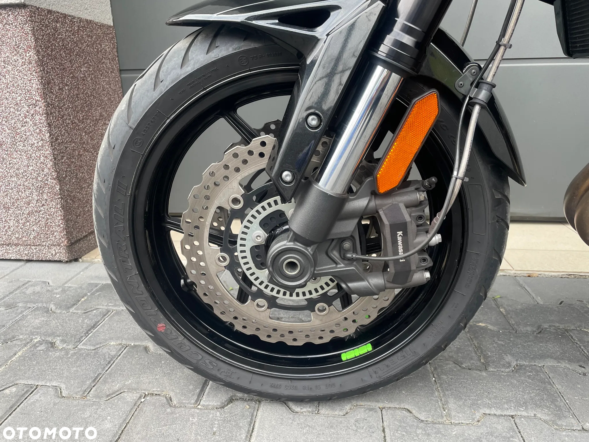 Kawasaki Versys 1000 - 9