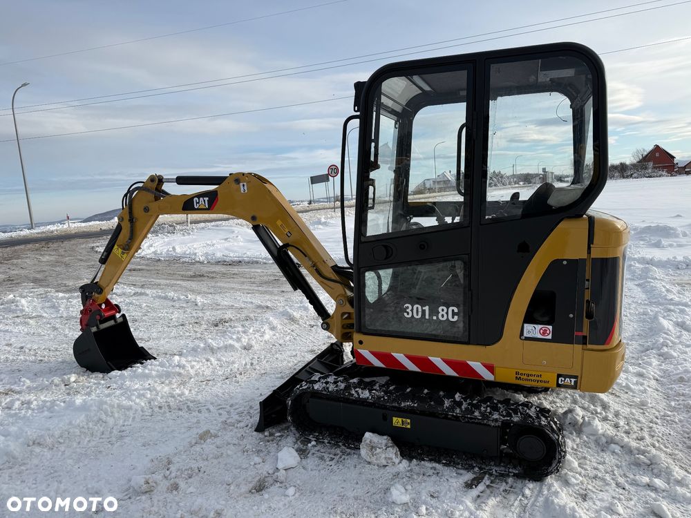 Caterpillar 301.8C - 8