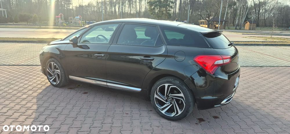 Citroën DS5 HDi 165 SportChic - 6