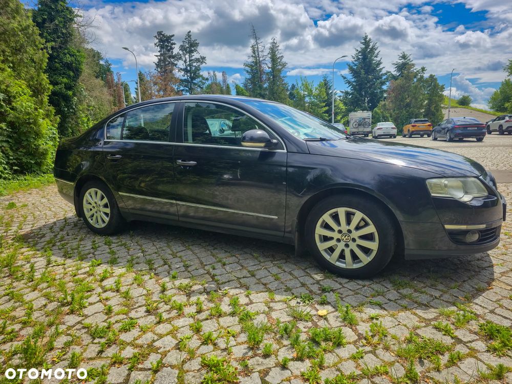 Volkswagen Passat 2.0 TDI Comfortline - 3