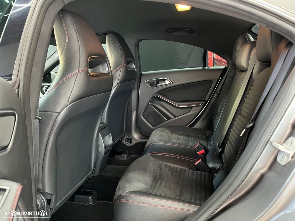 Mercedes-Benz CLA 220 CDi AMG Line Aut. - 19
