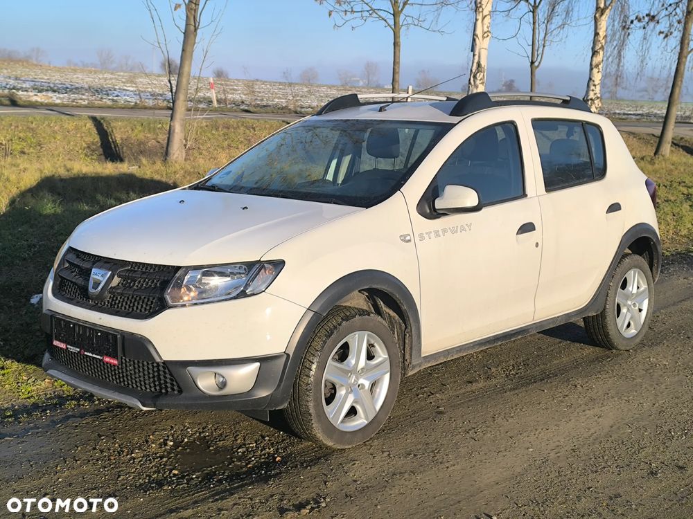 Dacia Sandero TCe 90 Laureate - 1