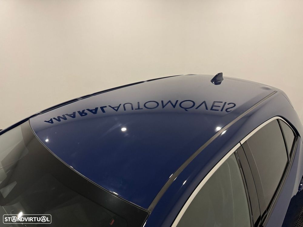 Toyota Corolla 1.8 Hybrid Exclusive - 17