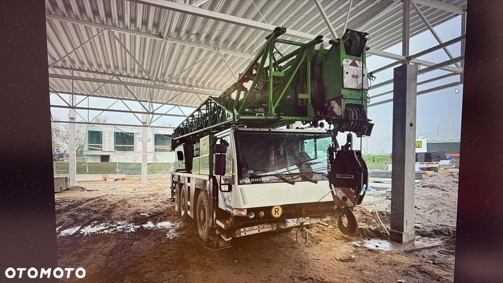 Liebherr LTM 1055/1 - 2