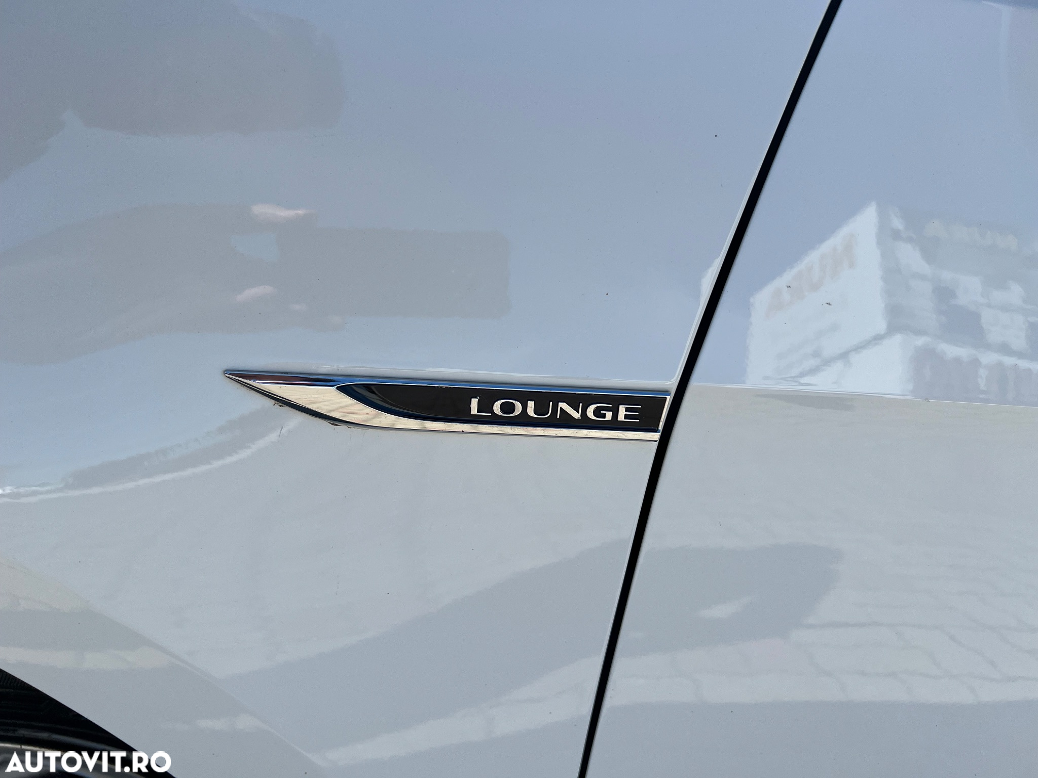Volkswagen Golf 1.6 TDI BlueMotion Technology Lounge - 11