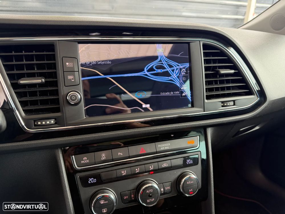 SEAT Leon ST 2.0 TDI FR DSG - 19