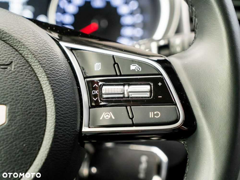 Kia XCeed 1.5 T-GDI M - 25