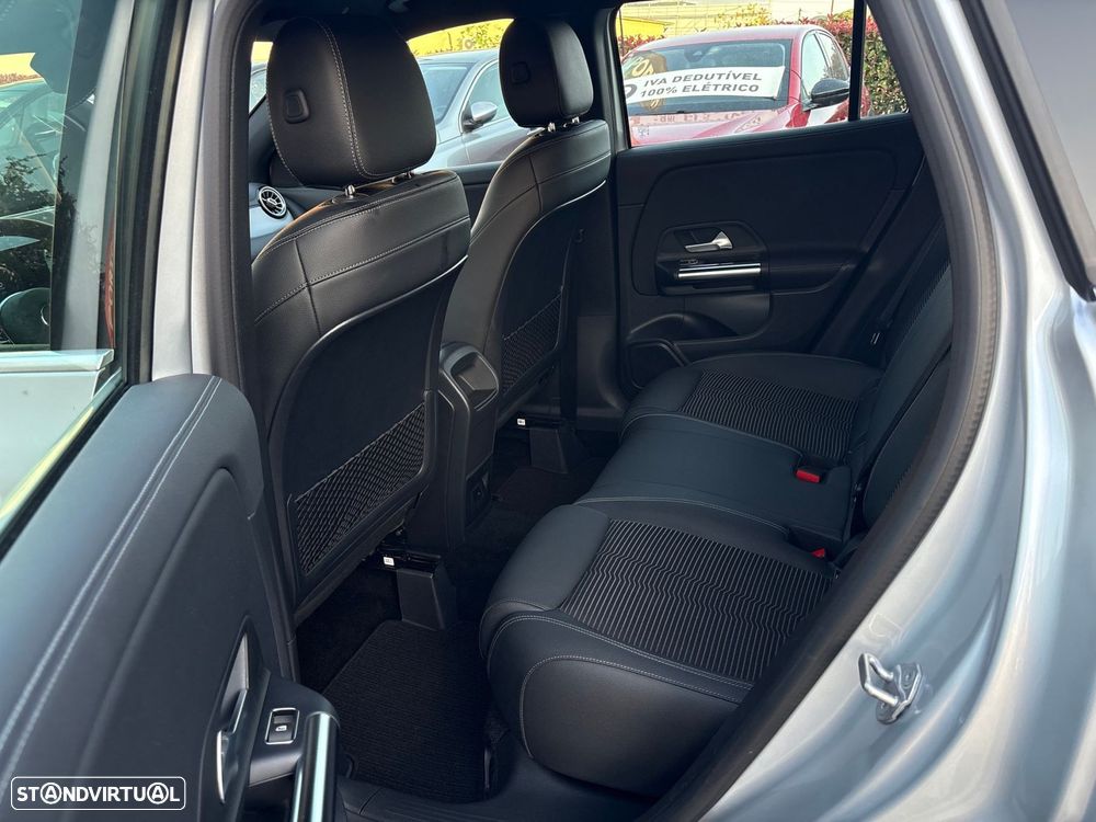 Mercedes-Benz GLA 250 e Progressive - 39