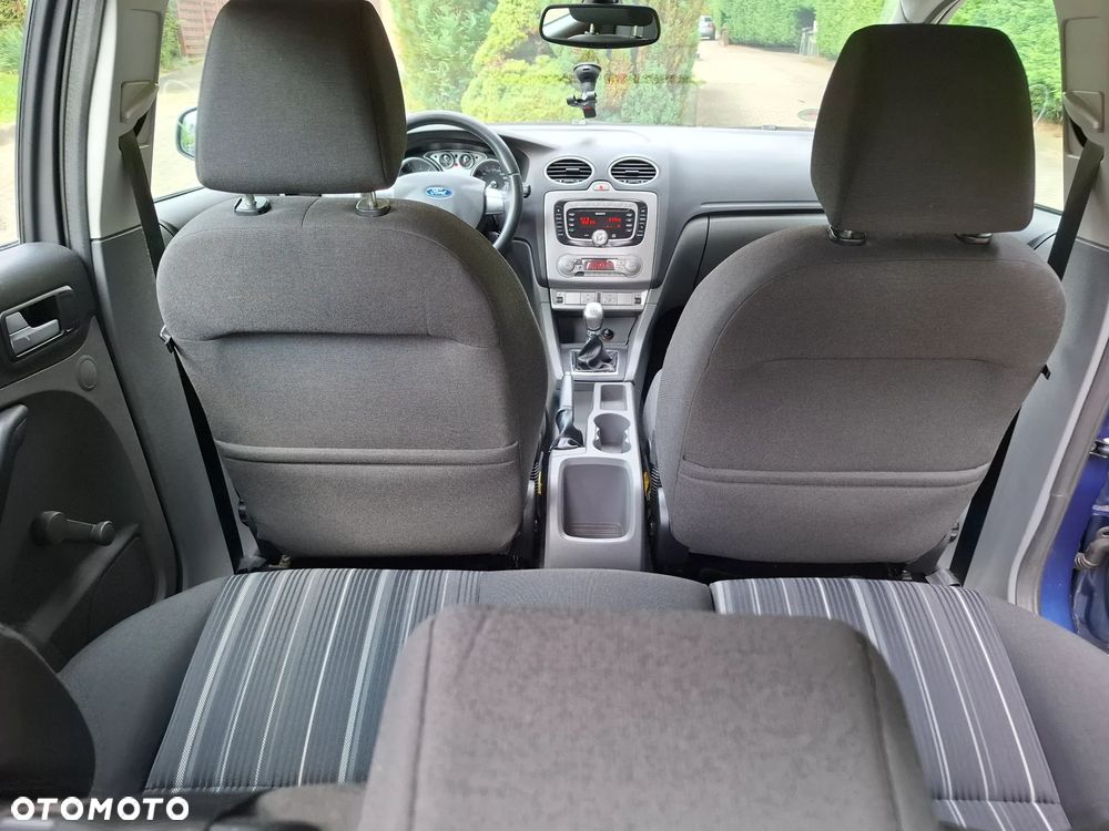 Ford Focus 1.6 Gold X - 18