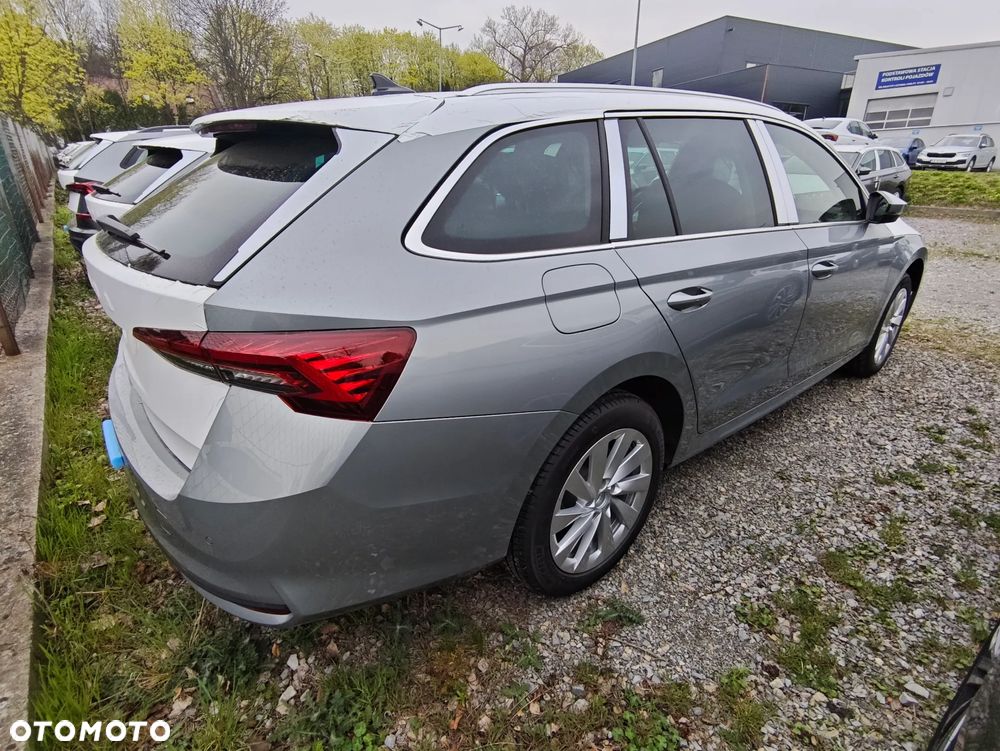 Skoda Octavia 1.5 TSI mHEV Drive Selection DSG - 4